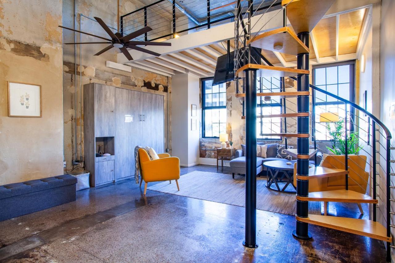 Sterchi Lofts Getaway - Downtown Knoxville Exterior photo