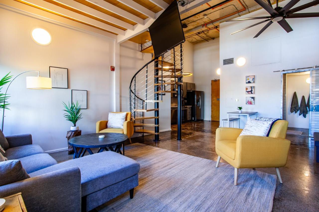 Sterchi Lofts Getaway - Downtown Knoxville Exterior photo