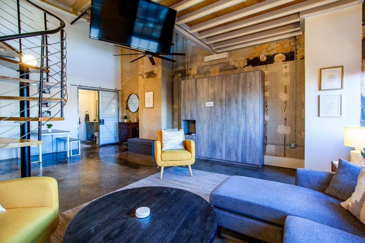 Sterchi Lofts Getaway - Downtown Knoxville Exterior photo