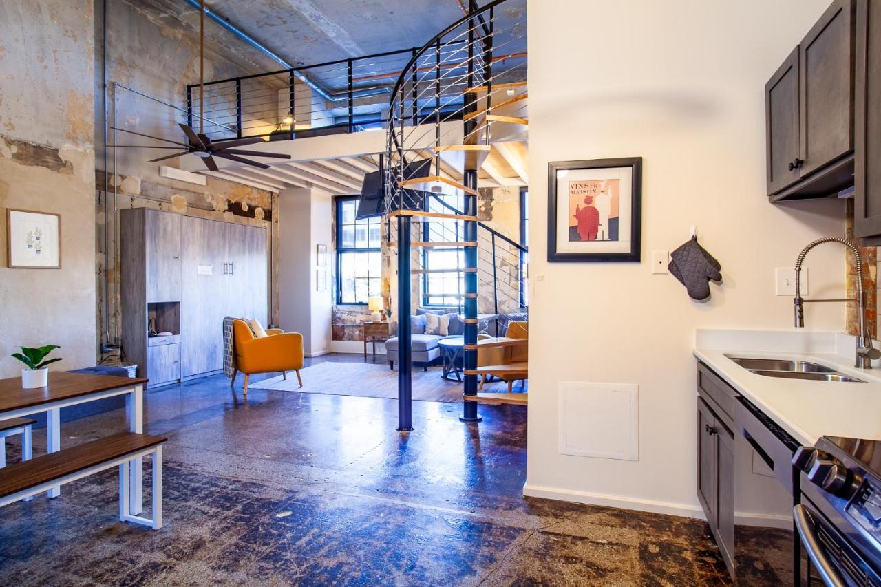 Sterchi Lofts Getaway - Downtown Knoxville Exterior photo